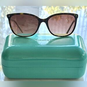 Tiffany & Co. TF4105HB sunglasses w/Tiffany Case, brown lenses, 140/55